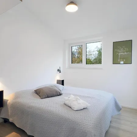 Lovely In Lembruch-duemmer With Wifi Holiday home *